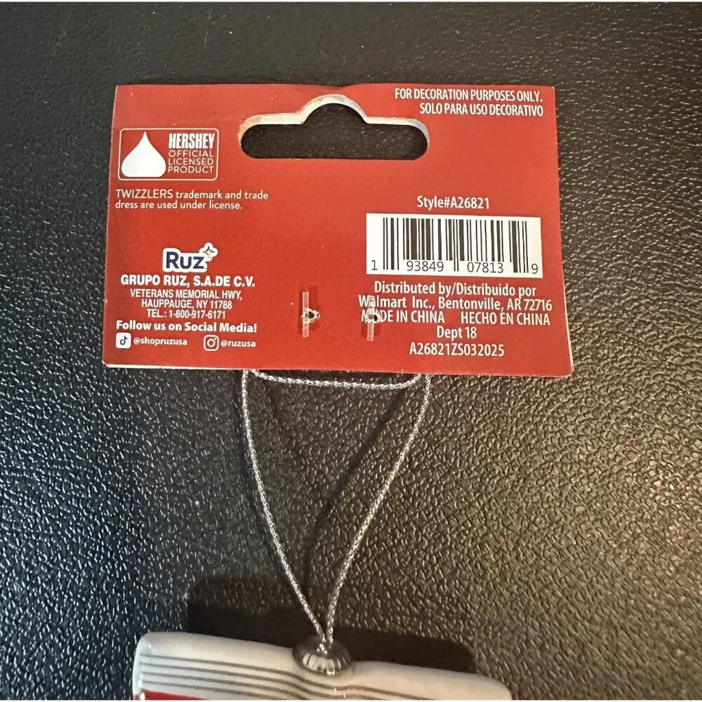 New‎ Twizzlers Candy Tree Ornament